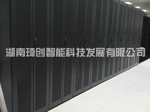 大數(shù)據(jù)機(jī)房