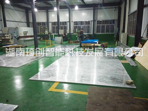 公司標(biāo)牌制作車間